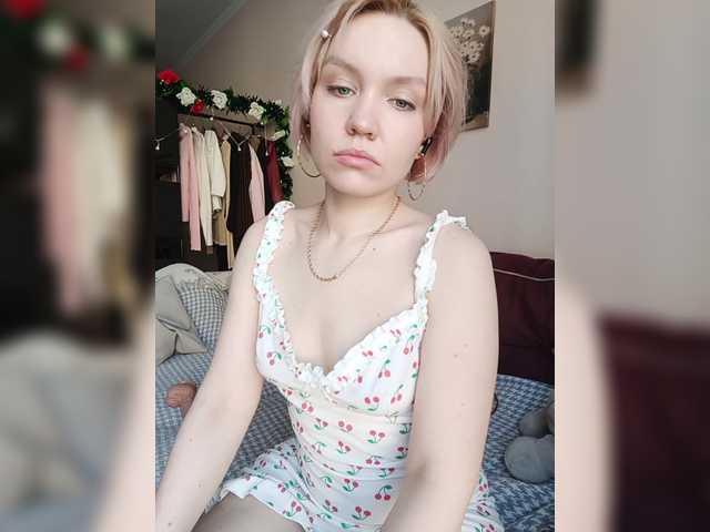 Tikoffka's BongaCams show and profile