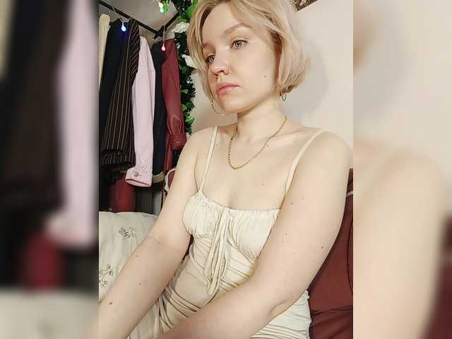 Tikoffka's BongaCams show and profile