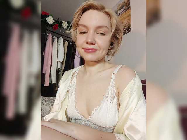 Tikoffka's BongaCams show and profile