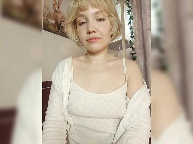 Tikoffka's BongaCams show and profile