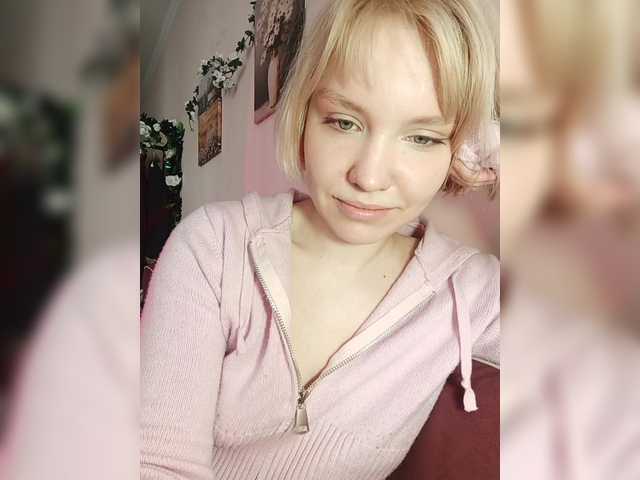 Tikoffka's BongaCams show and profile