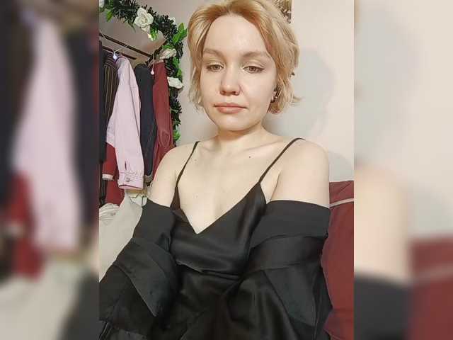 Tikoffka's BongaCams show and profile