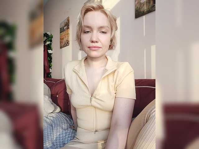 Tikoffka's BongaCams show and profile