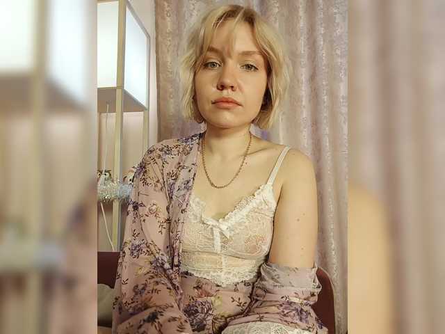 Tikoffka's BongaCams show and profile