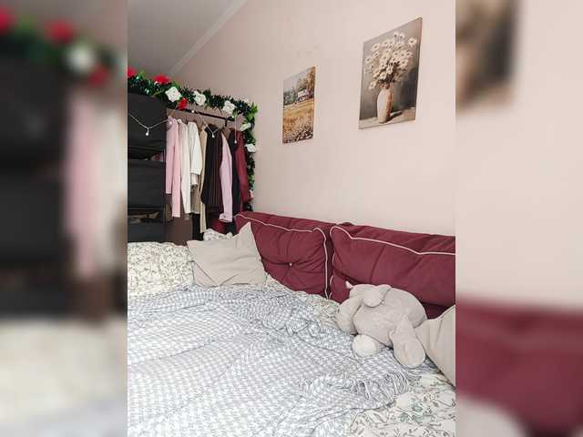 Tikoffka —  Inst: lady_anny__Hi, I'm Anya) Welcome to my room!Hi, I'm Anya. Please message me privately before private chatting. I love those who support me through the menu.  @total @sofar  @remain 