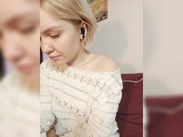 Tikoffka's BongaCams show and profile