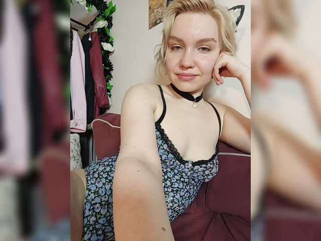Tikoffka's BongaCams show and profile
