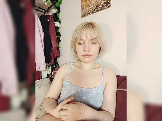 Tikoffka's BongaCams show and profile