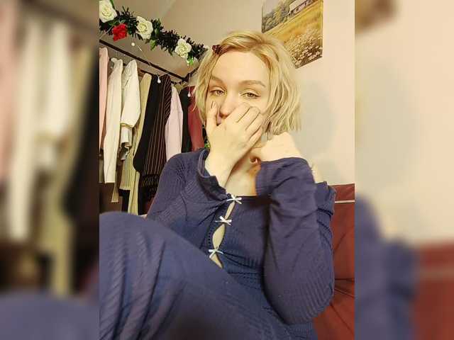 Tikoffka's BongaCams show and profile