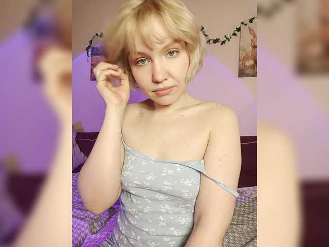 Tikoffka's BongaCams show and profile