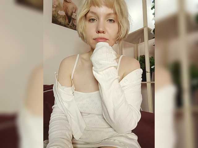 Tikoffka's BongaCams show and profile