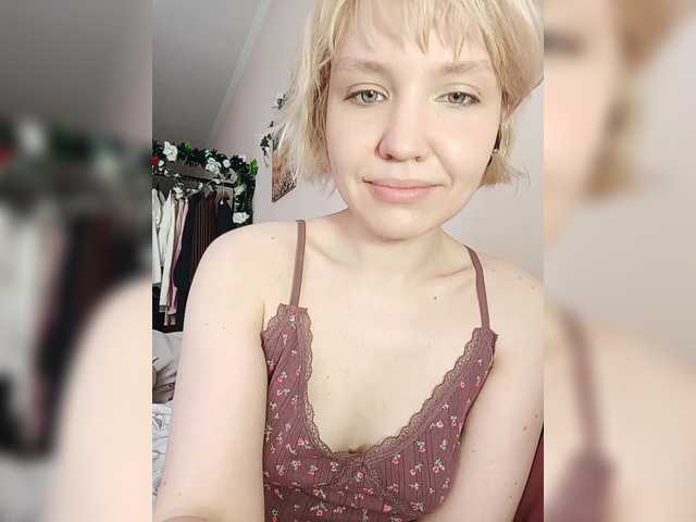 Tikoffka's BongaCams show and profile