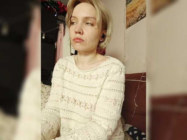 Tikoffka's BongaCams show and profile