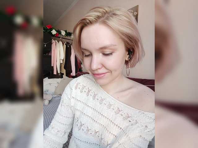 Tikoffka's BongaCams show and profile