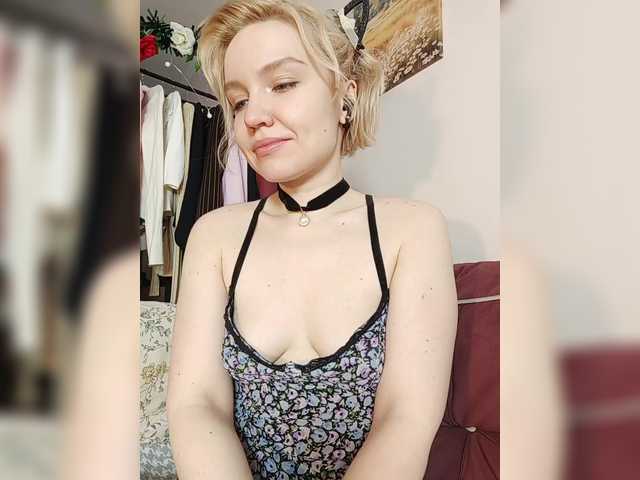 Tikoffka's BongaCams show and profile
