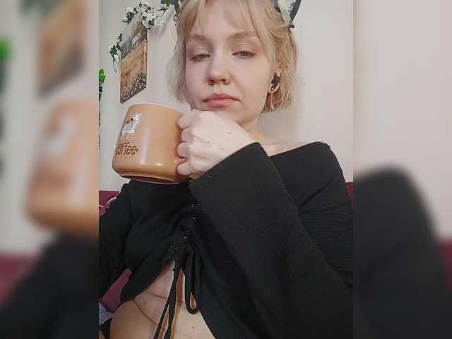 Tikoffka's BongaCams show and profile