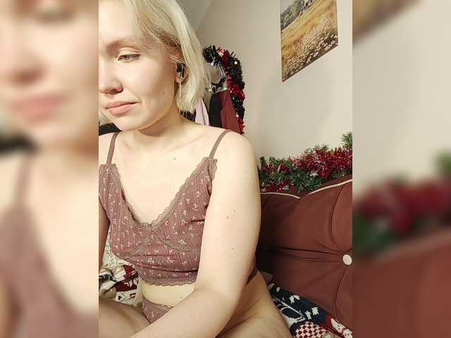 Tikoffka's BongaCams show and profile