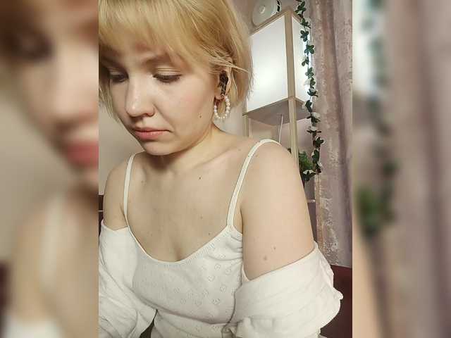 Tikoffka's BongaCams show and profile