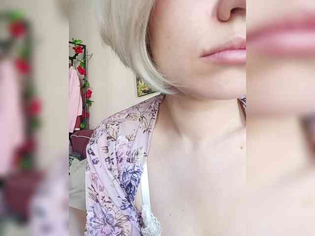 LadyAnny webcam