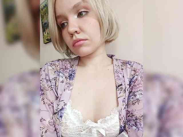 LadyAnny webcam