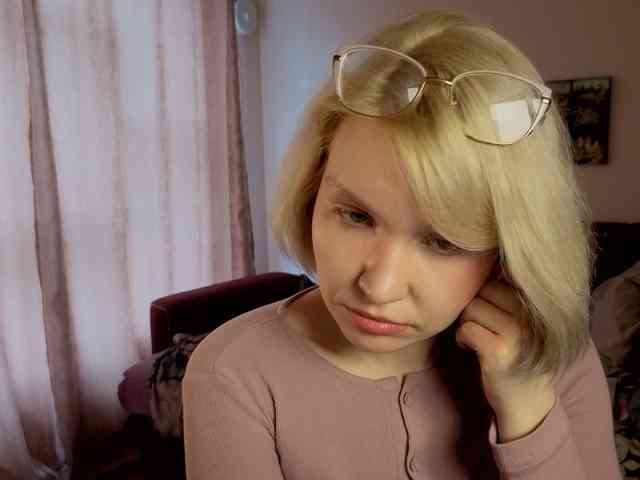 LadyAnny webcam