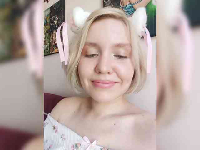 LadyAnny webcam