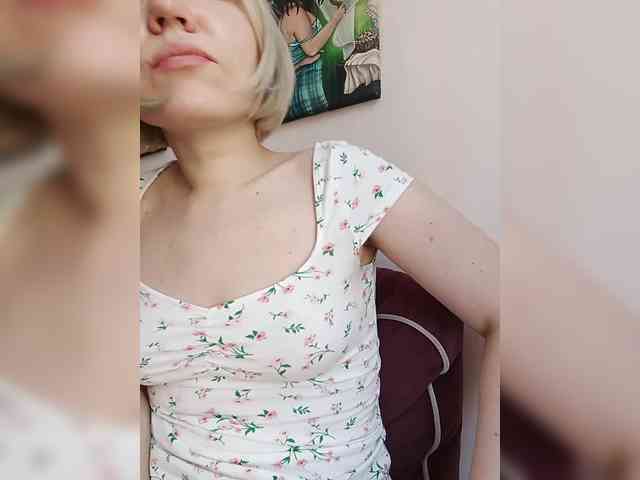 LadyAnny webcam