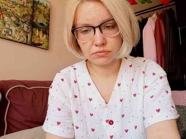 LadyAnny webcam