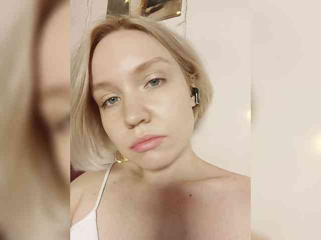 LadyAnny webcam