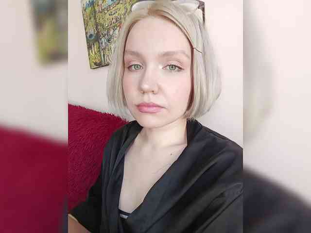 LadyAnny webcam