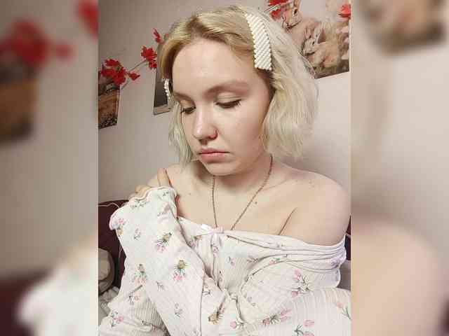 LadyAnny webcam