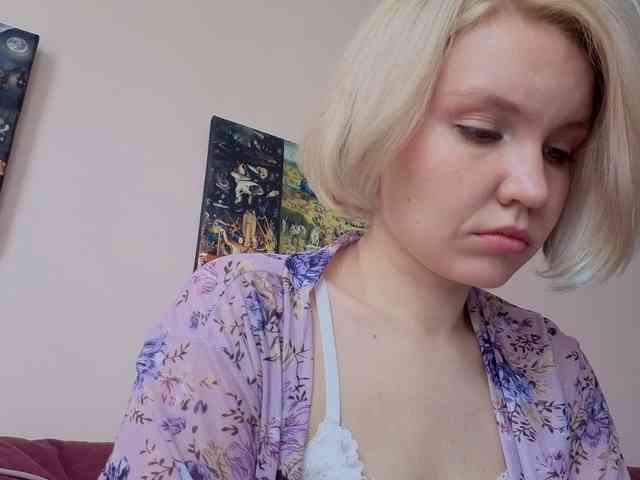 LadyAnny webcam