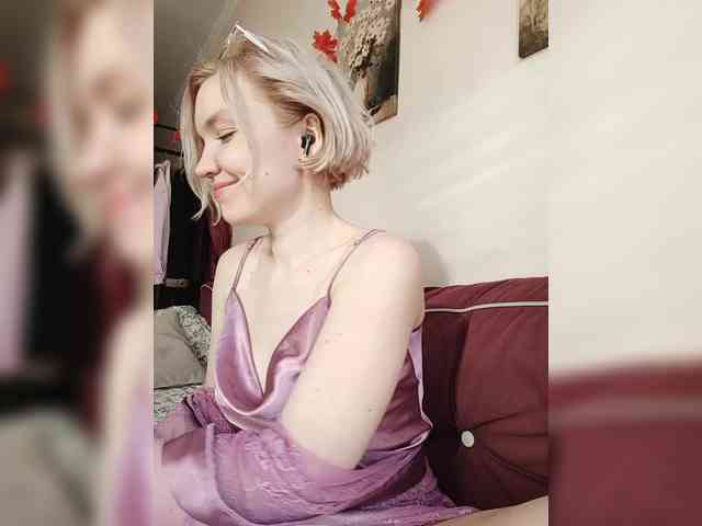 LadyAnny webcam