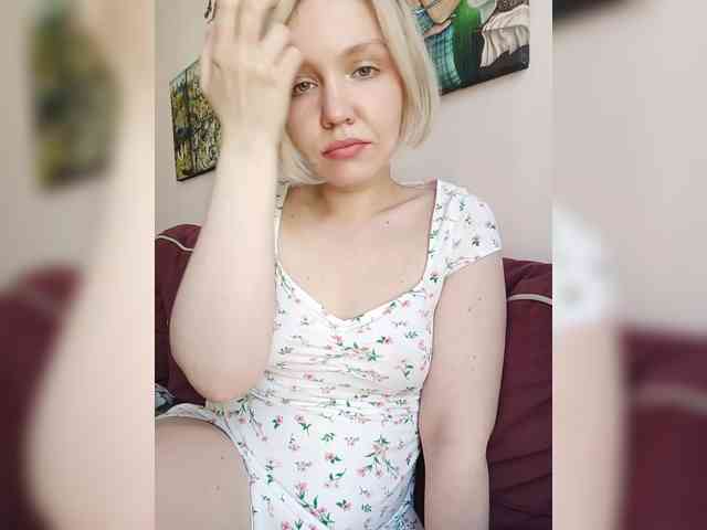 LadyAnny webcam