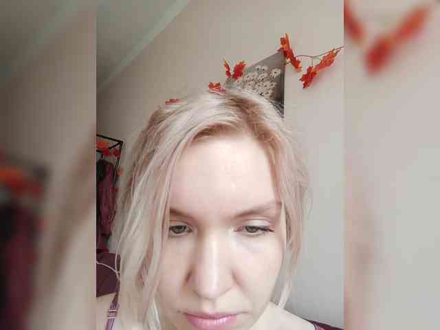 LadyAnny webcam