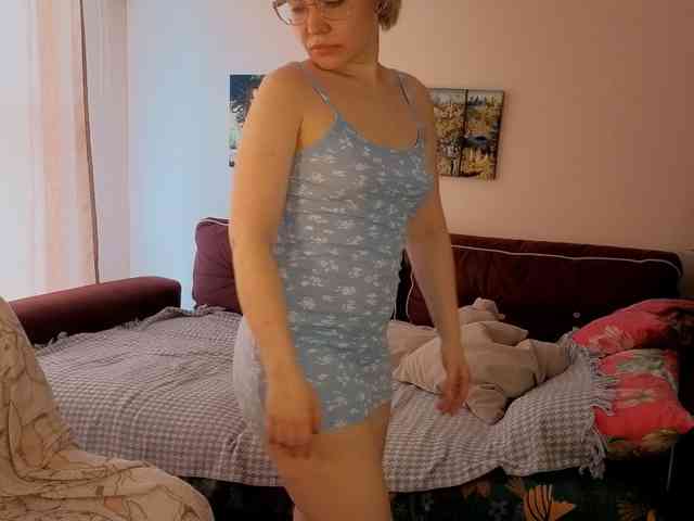 LadyAnny webcam