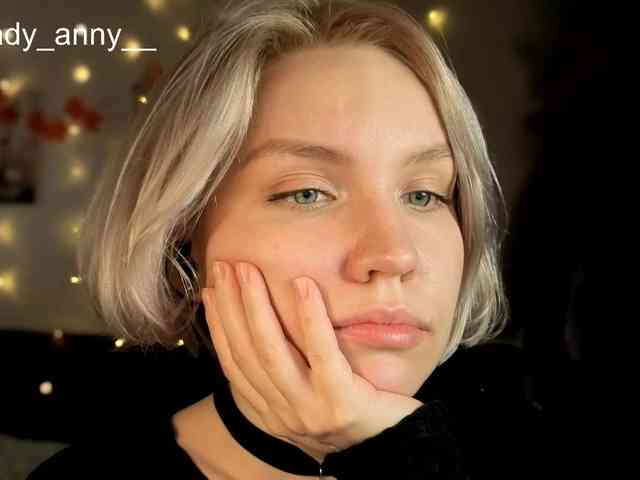 LadyAnny webcam