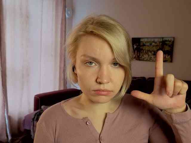 LadyAnny webcam