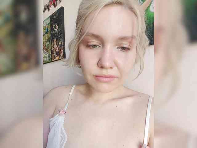 LadyAnny webcam