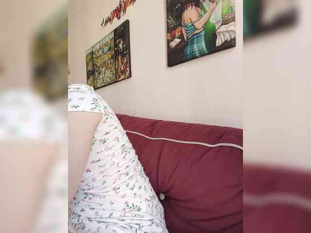 LadyAnny webcam