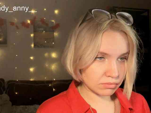 LadyAnny webcam