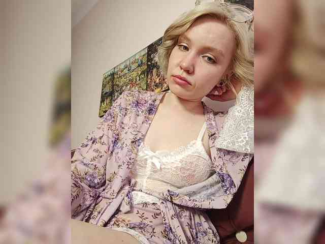 LadyAnny webcam