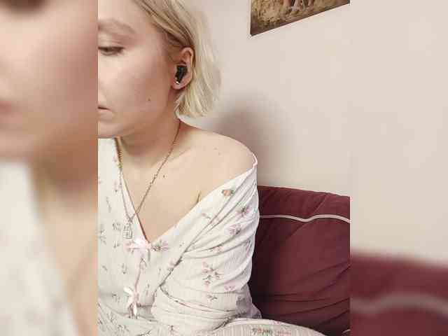 LadyAnny webcam