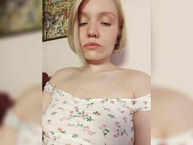 LadyAnny webcam