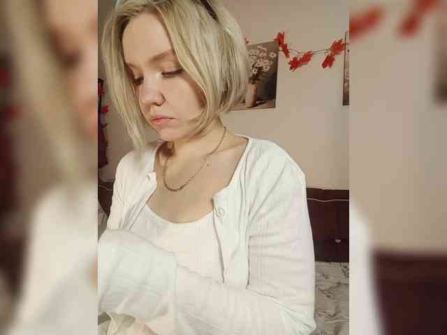 Tikoffka Live Webcam on BongaCams