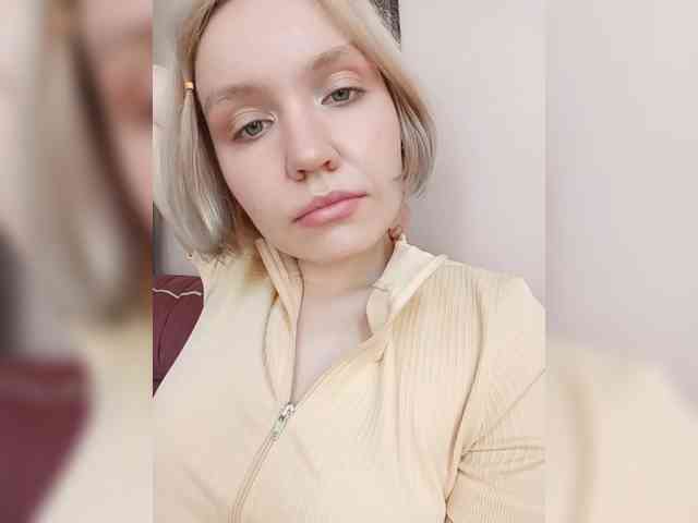 LadyAnny webcam