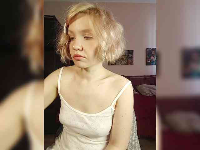 LadyAnny webcam