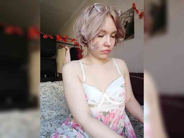 LadyAnny webcam