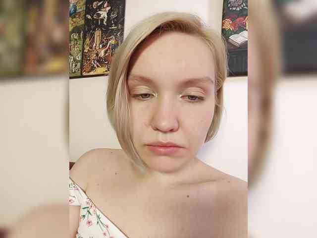 LadyAnny webcam