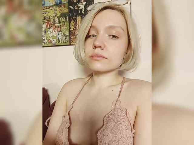 LadyAnny webcam